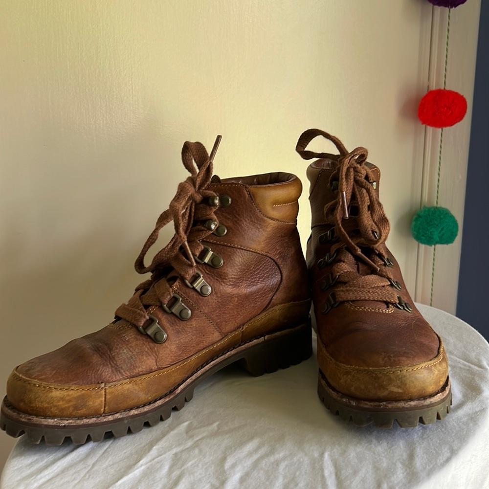 Chaco Women's Fields Waterproof Boot in Honey